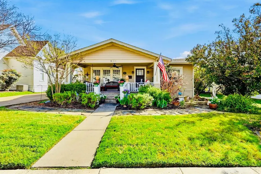 905 Tucker Street, Mckinney, TX 75069