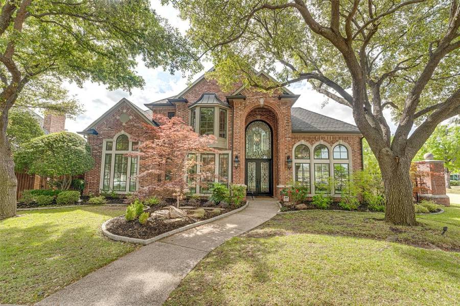 5716 Walden Drive, Plano, TX 75093