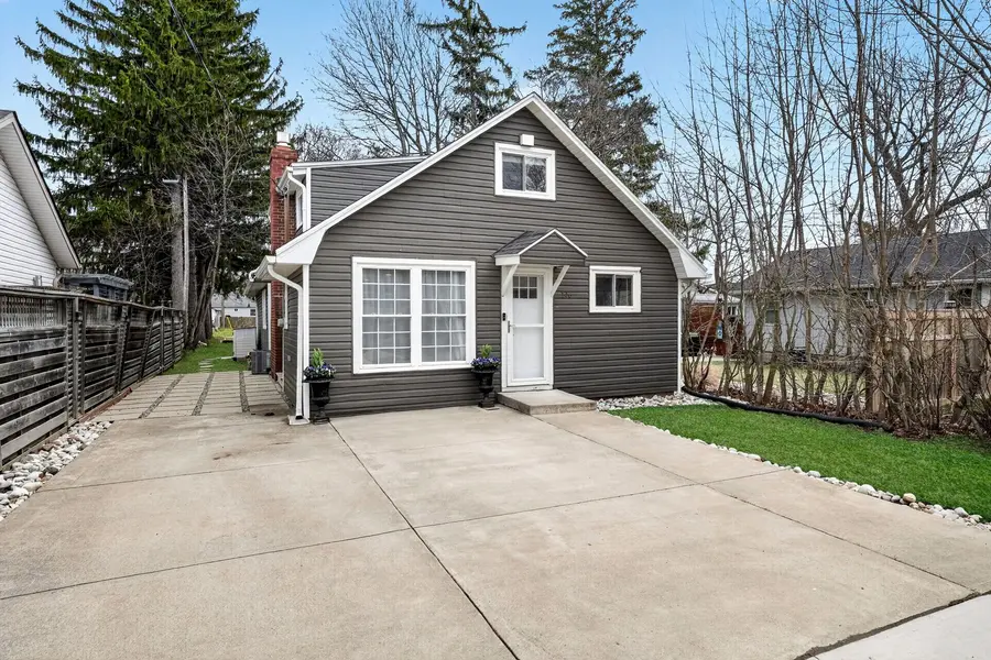 146 Belvidere RD, Fort Erie, ON L0S 1B0