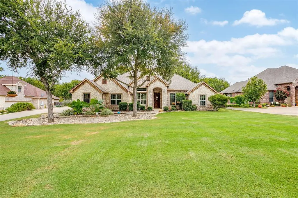 112 Heritage Place, Glen Rose, TX 76043