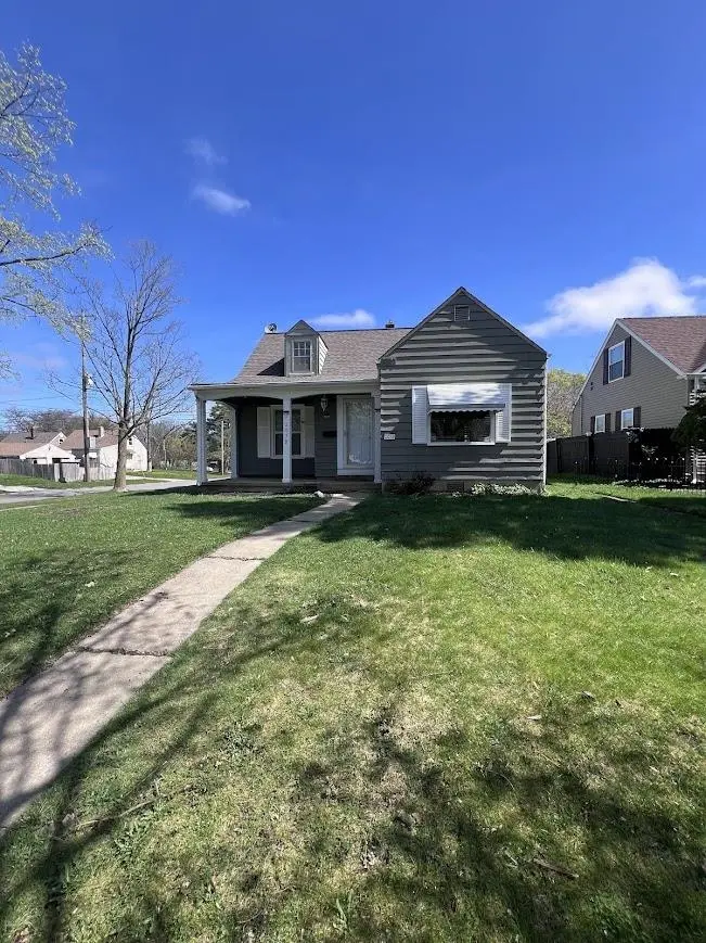 2038 Copeman BLVD, Flint, MI 48504