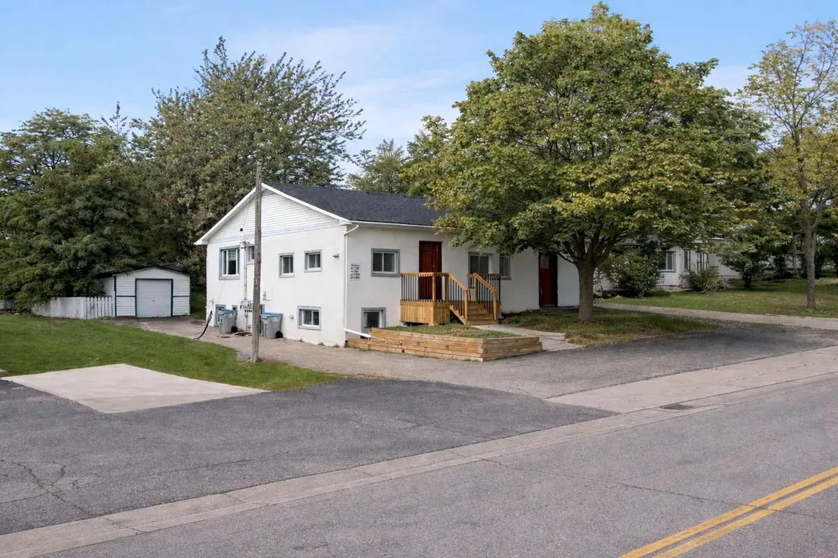 16 Huron RD #4, West Perth, ON N0K 1N0