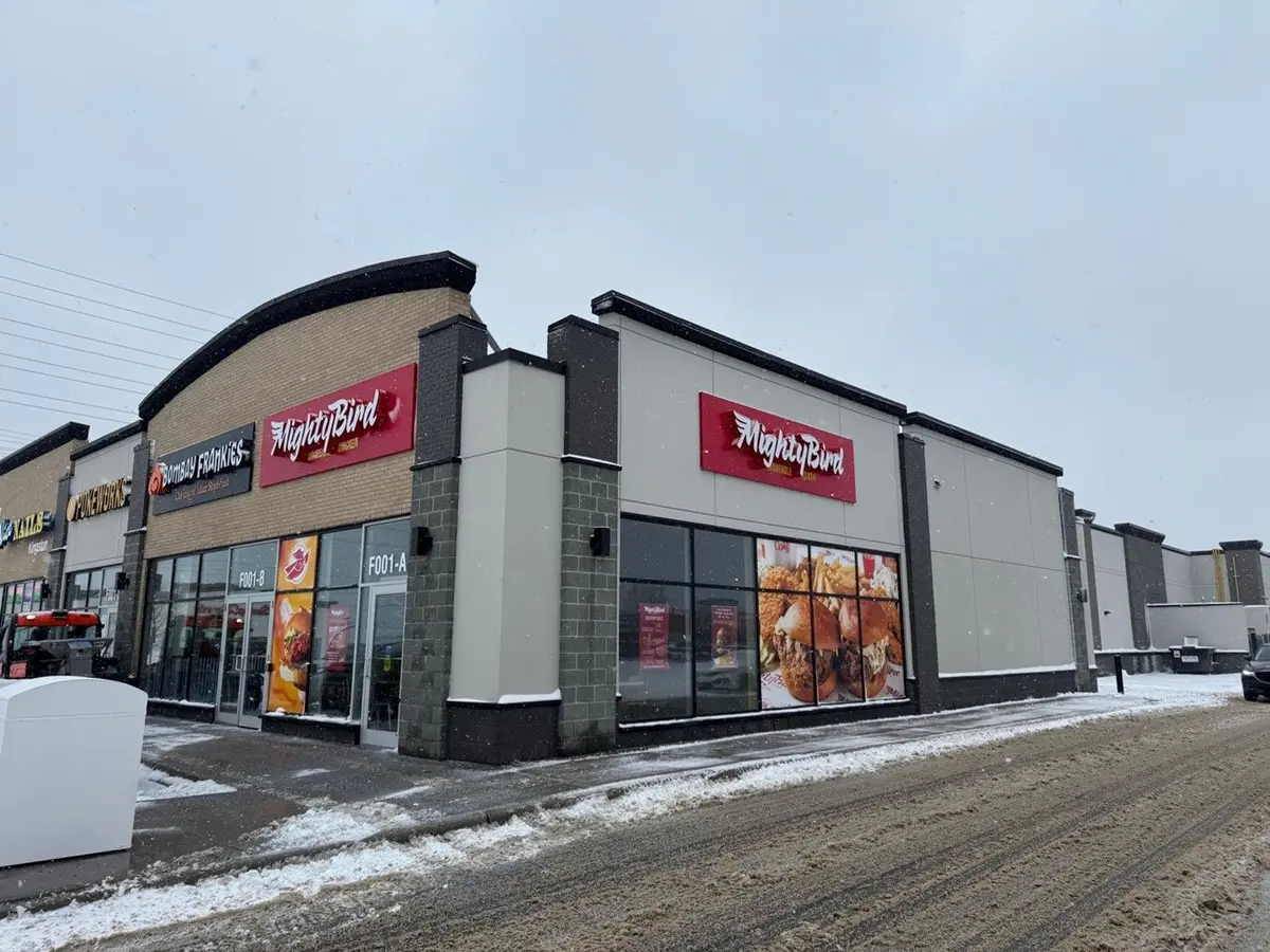 764 Gardiners RD #F001-A, Kingston, ON K7M 3X9