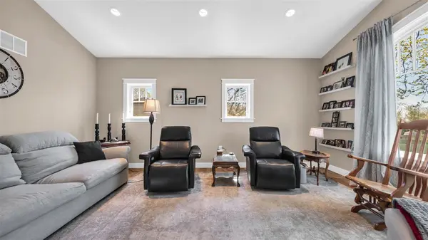 29 Dunuggan Ct, Iowa City, IA 52240