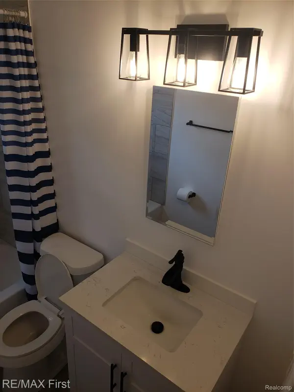 19921 Crandell CT, Sumpter Township, MI 48111