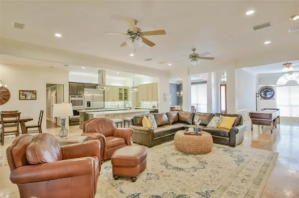 2208 Waters Edge Drive, Granbury, TX 76048