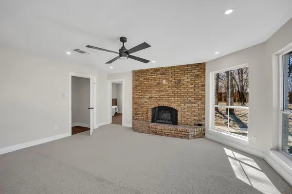 7004 Ledbetter Road, Arlington, TX 76001