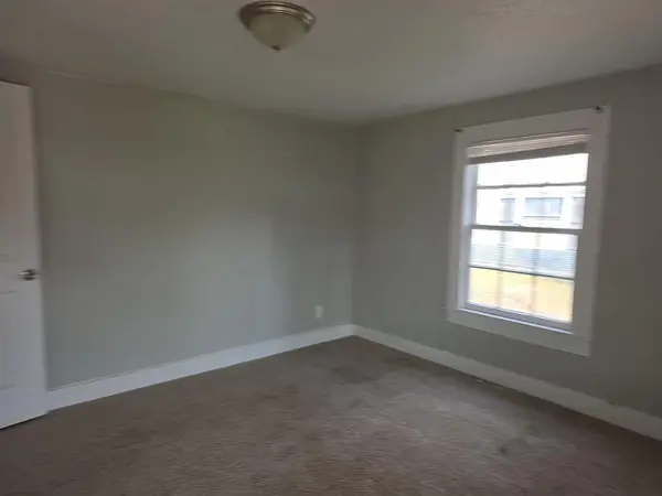 402 W 4th Street #1, Kaufman, TX 75142