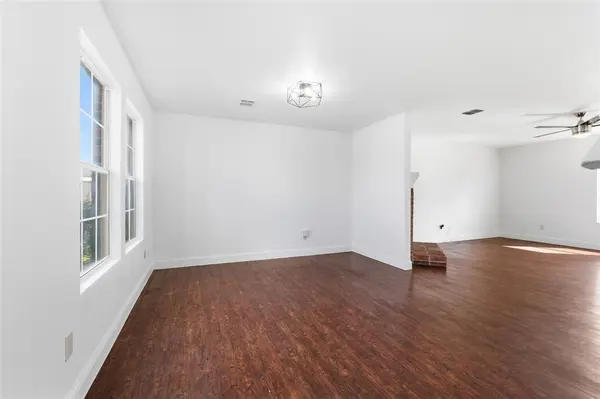 1422 Mill Branch Drive, Garland, TX 75040