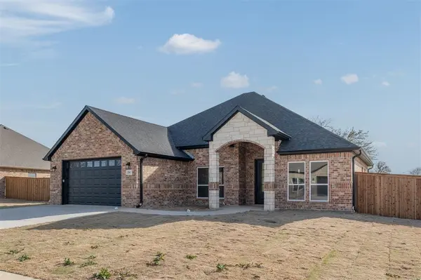 503 Limestone Circle, Mabank, TX 75147