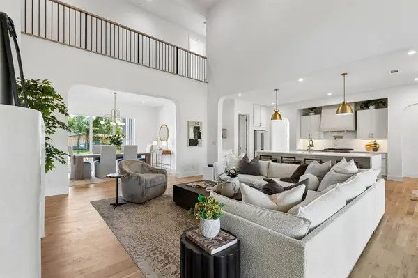 3129 Saint Croix Drive, Dallas, TX 75229