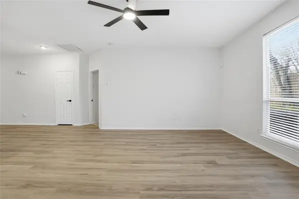 1172 Sunderland Lane, Fort Worth, TX 76134