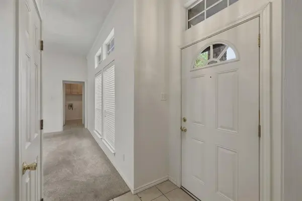 500 Bluebonnet Drive, Burleson, TX 76028