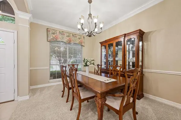 2806 Northwood Street, Grapevine, TX 76051