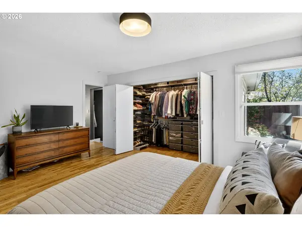 5980 W A ST, West Linn, OR 97068