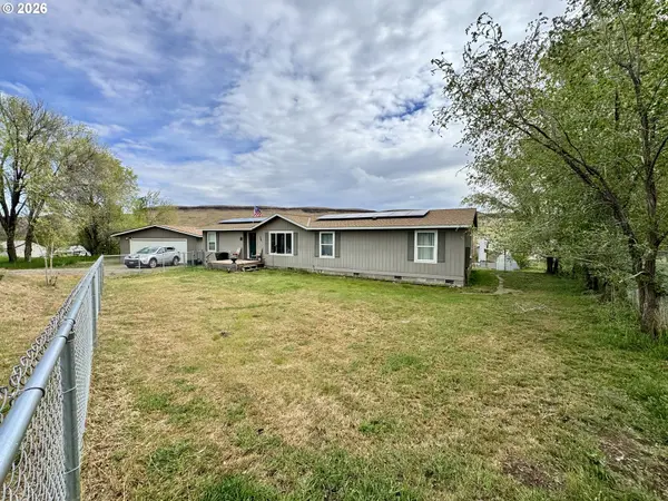 330 KRAMERIA CT, Arlington, OR 97812