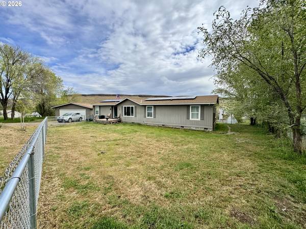 330 KRAMERIA CT, Arlington, OR 97812