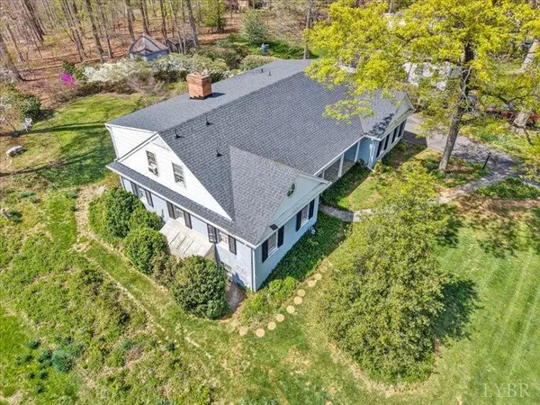 1601 Lexington DR, Lynchburg, VA 24503