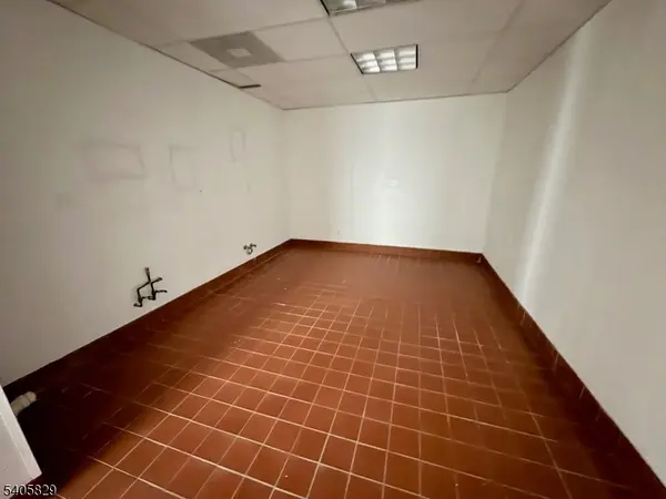 36 Franklin Ave, Nutley Twp., NJ 07110