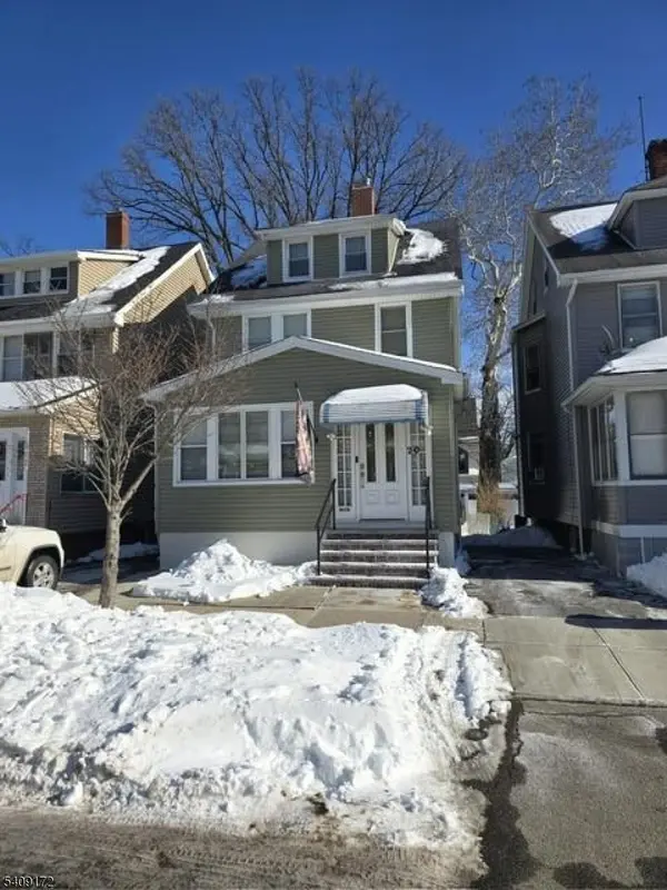 20 Telford St, East Orange City, NJ 07018