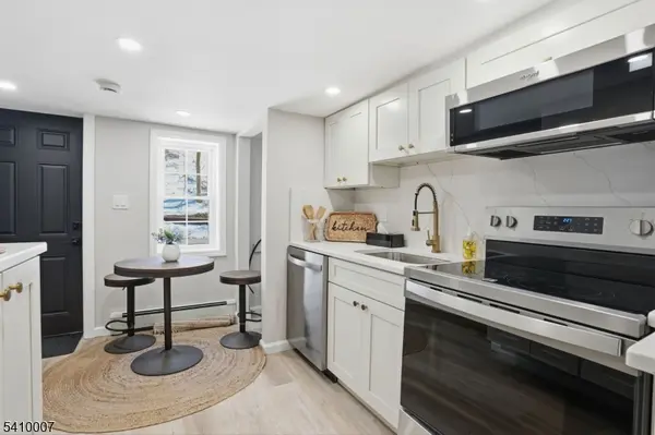 164 York St, Lambertville City, NJ 08530