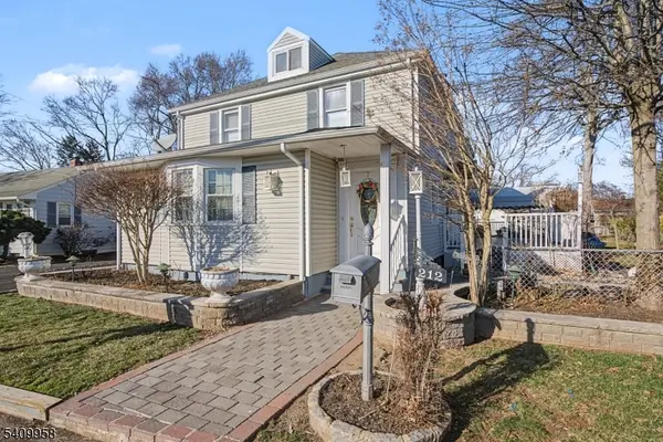 212 Vesper Ave, Middlesex Boro, NJ 08846