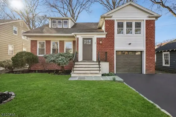 5 Essex Rd, Maplewood Twp., NJ 07040