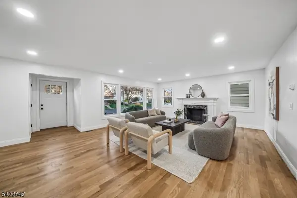 5 Essex Rd, Maplewood Twp., NJ 07040