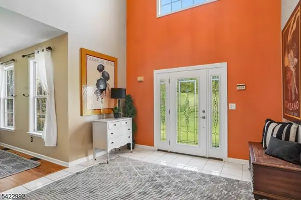 23 Midland Dr, Liberty Twp., NJ 07838