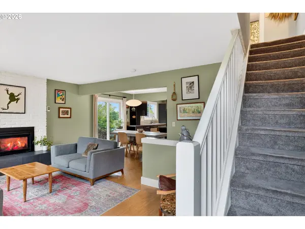 3709 SE 33RD AVE, Portland, OR 97202