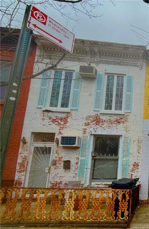 95 2nd ST, Brooklyn, NY 11231