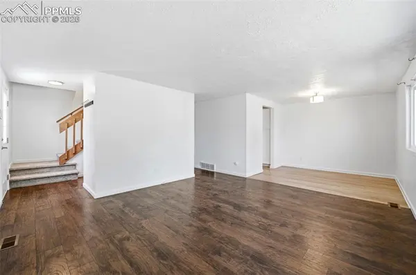 2045 Piros DR, Colorado Springs, CO 80915