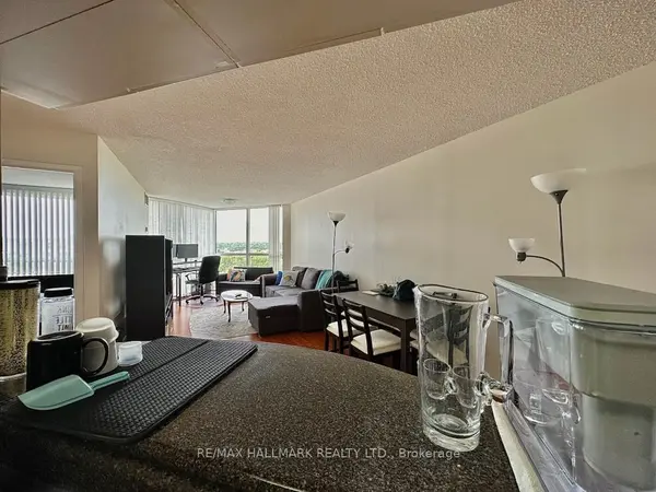 7 Concorde PL #1110, Toronto C13, ON M3C 3N4