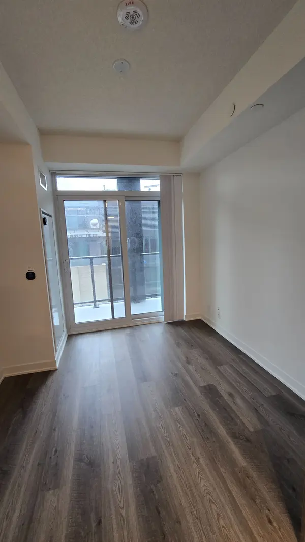 180 Front ST E #1915, Toronto C08, ON M5A 0A9