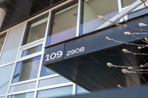 2908 Highway 7 RD #109, Vaughan, ON L4K 0K5