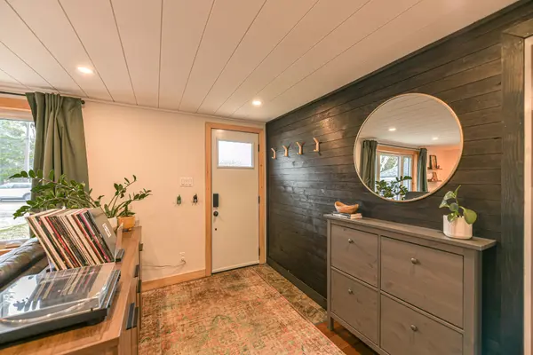 39 Ash ST, Tay, ON L0K 2C0