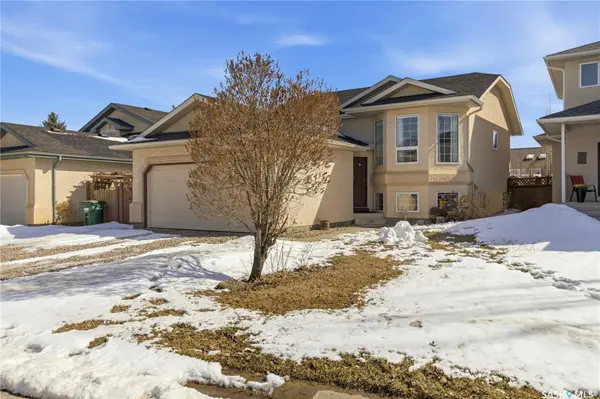 414 Adaskin COVE, Saskatoon, SK S7N 4P4