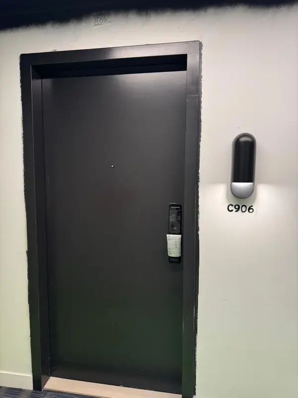 4878 POWERS Common #C906, Burlington, ON L7M 2B4