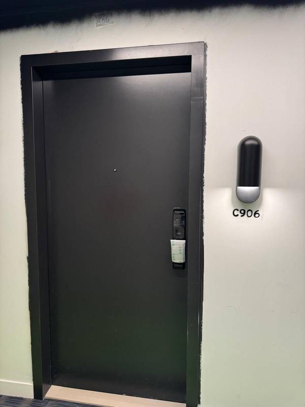 4878 POWERS Common #C906, Burlington, ON L7M 2B4