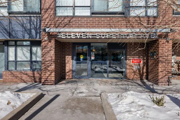 11 Superior AVE #905, Toronto W06, ON M8V 0A7