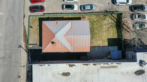 9 Caroline ST E, Huntsville, ON P1H 2B3