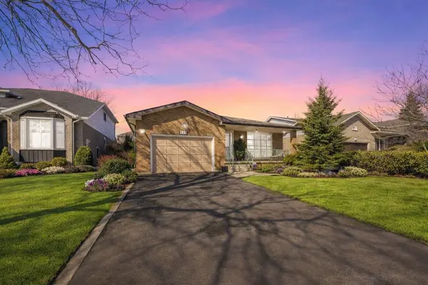 115 FIRST RD W, Hamilton, ON L8J 2S6