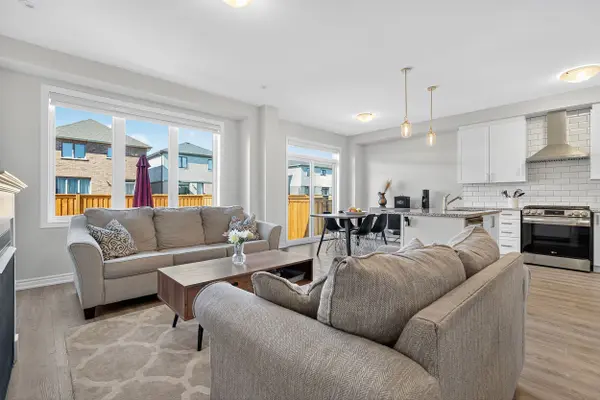 43 Harpin WAY W, Centre Wellington, ON N1M 0H7