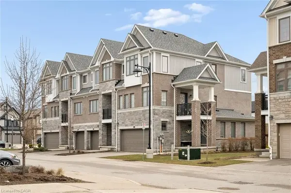 54 Bank Swallow CRES, Kitchener, ON N2P 0J7