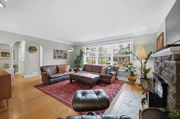 513 Windermere AVE, Carlingwood - Westboro And Area, ON K2A 2W3