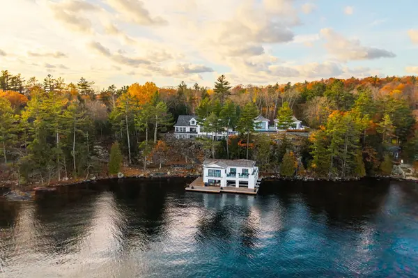 1023 Oak Bank Point RD, Muskoka Lakes, ON P0B 1G0