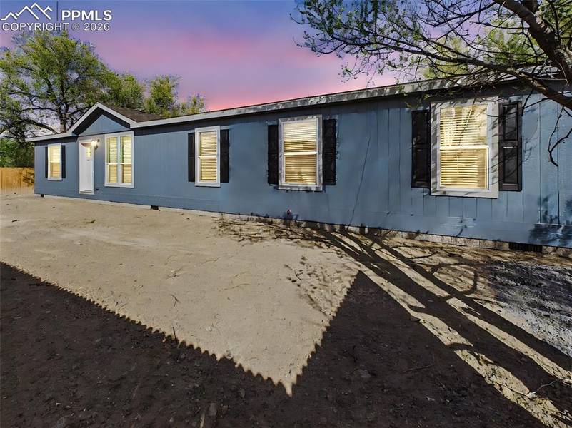 273 E Don DR, Pueblo, CO 81007