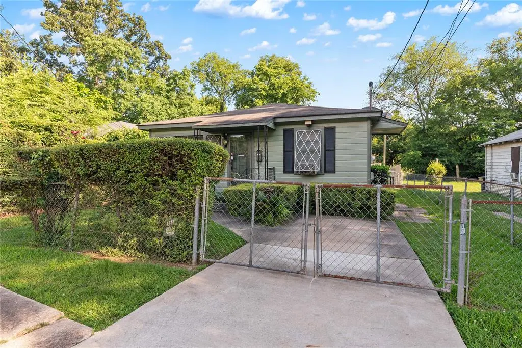 109 W 85th Street, Shreveport, LA 71106