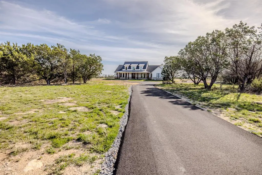 2847 Canyon Wren Loop, Possum Kingdom Lake, TX 76449
