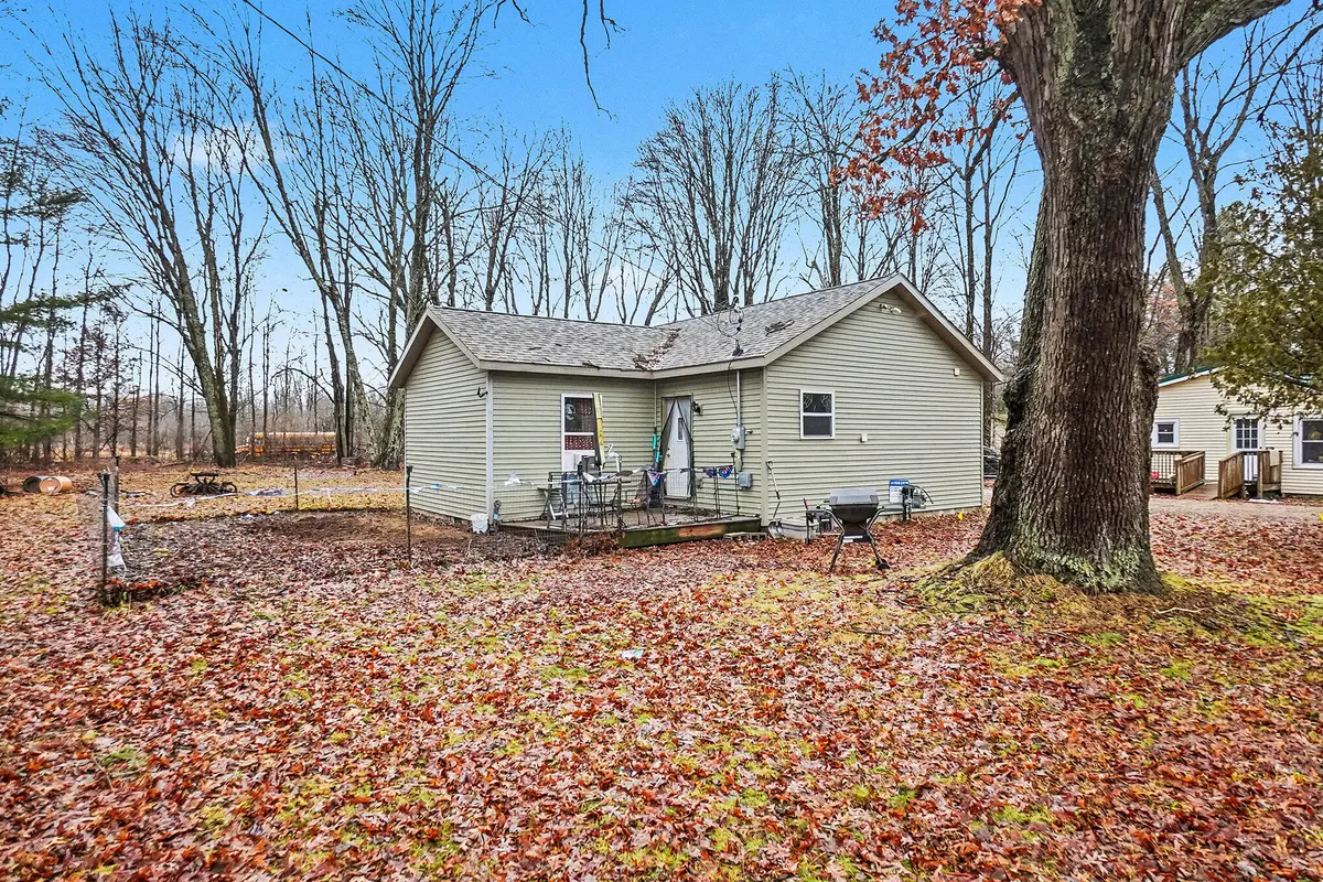 1147 S Bingham AVE, Sheridan Twp, MI 49349